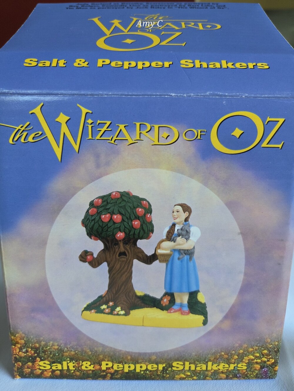 The Wizard of Oz Dorothy & Apple Tree Salt & Pepper Shakers Never Used!!